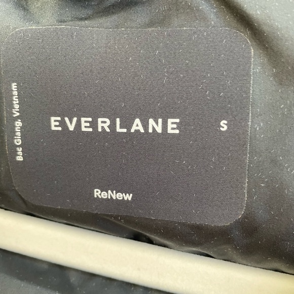 Everlane The ReNew Long Puffer Black Sz Small - Picture 2 of 3
